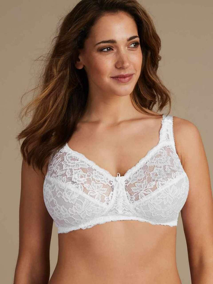 M&S Bra Total Support T33/8104